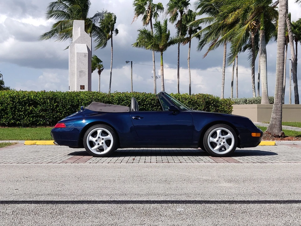 1997 Porsche 993 Carrera - Image 16 of 31