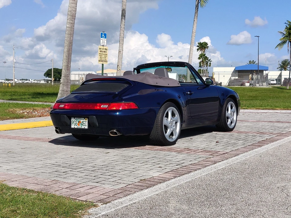 1997 Porsche 993 Carrera - Image 15 of 31