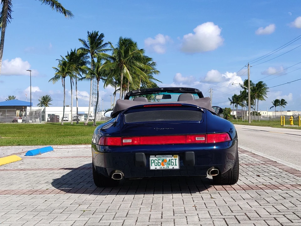 1997 Porsche 993 Carrera - Image 12 of 31