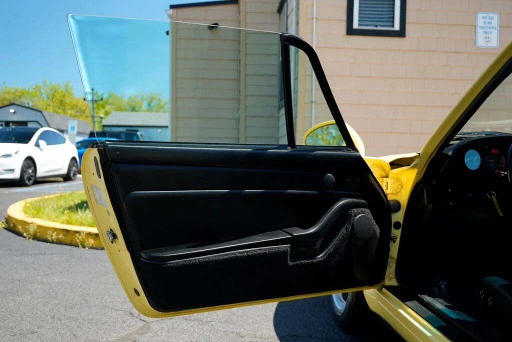 1997 Porsche 993 Carrera - Image 29 of 31