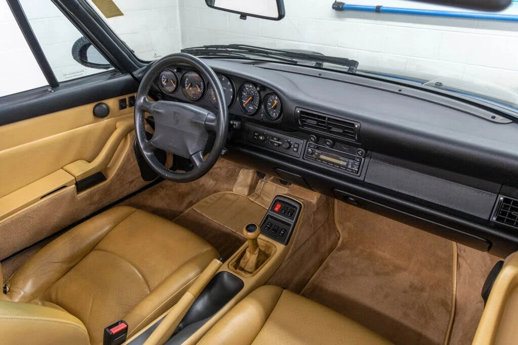 1997 Porsche 993 Carrera - Image 9 of 31