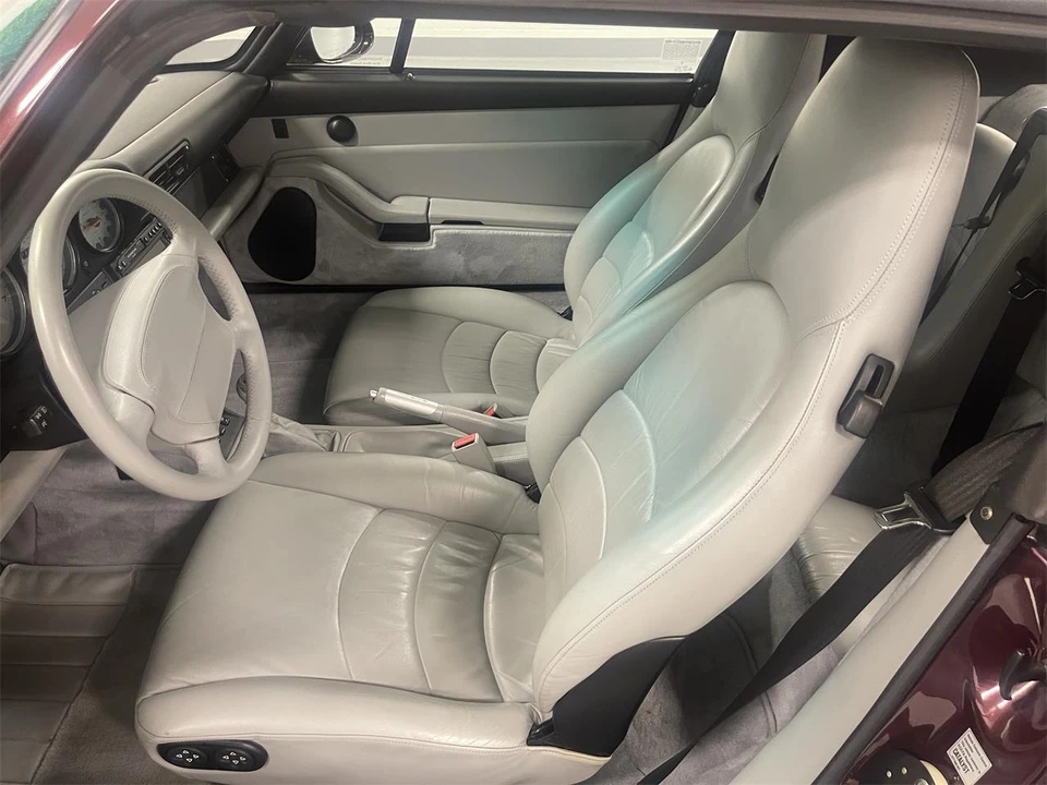 1997 Porsche 993 Carrera - Image 16 of 24