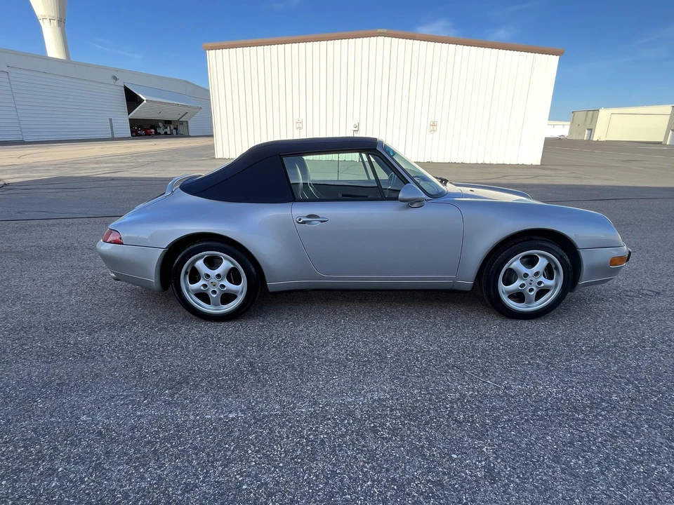 1997 Porsche 993 Carrera - Image 10 of 31