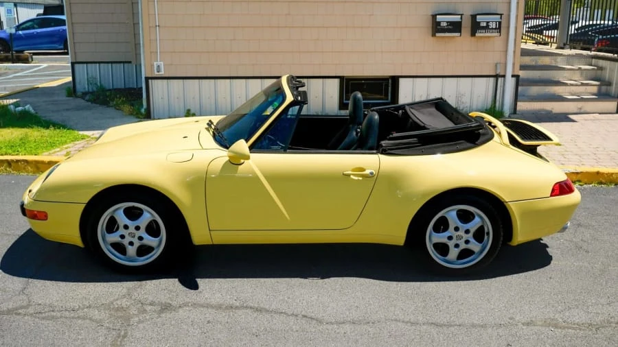 1997 Porsche 993 Carrera - Image 2 of 31