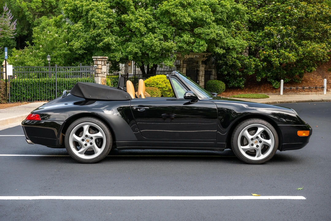 1997 Porsche 993 Carrera - Image 17 of 31