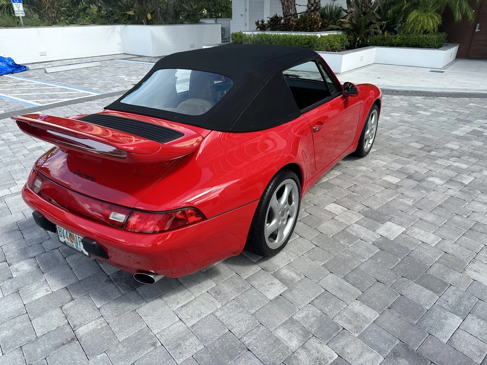 1997 Porsche 993 Carrera - Image 8 of 31