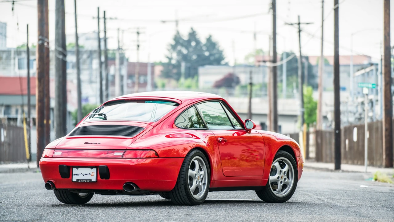 1997 Porsche 993 Carrera - Image 8 of 31