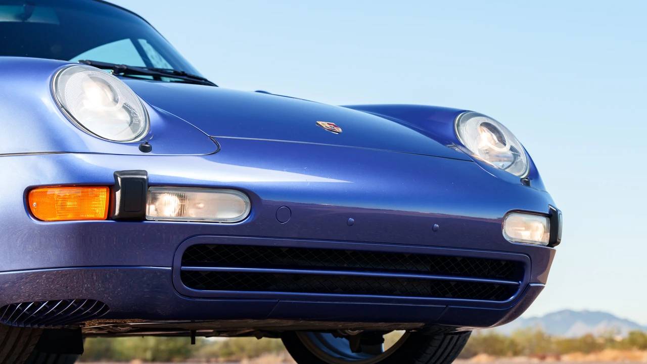1997 Porsche 993 Carrera - Image 28 of 31