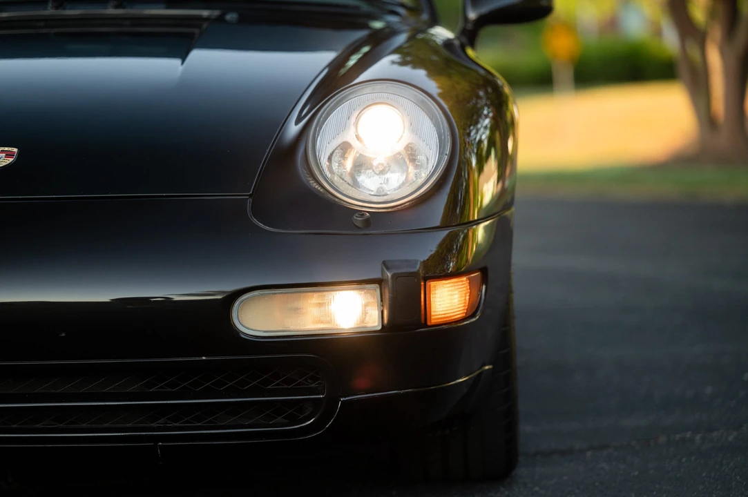 1997 Porsche 993 Carrera - Image 29 of 31