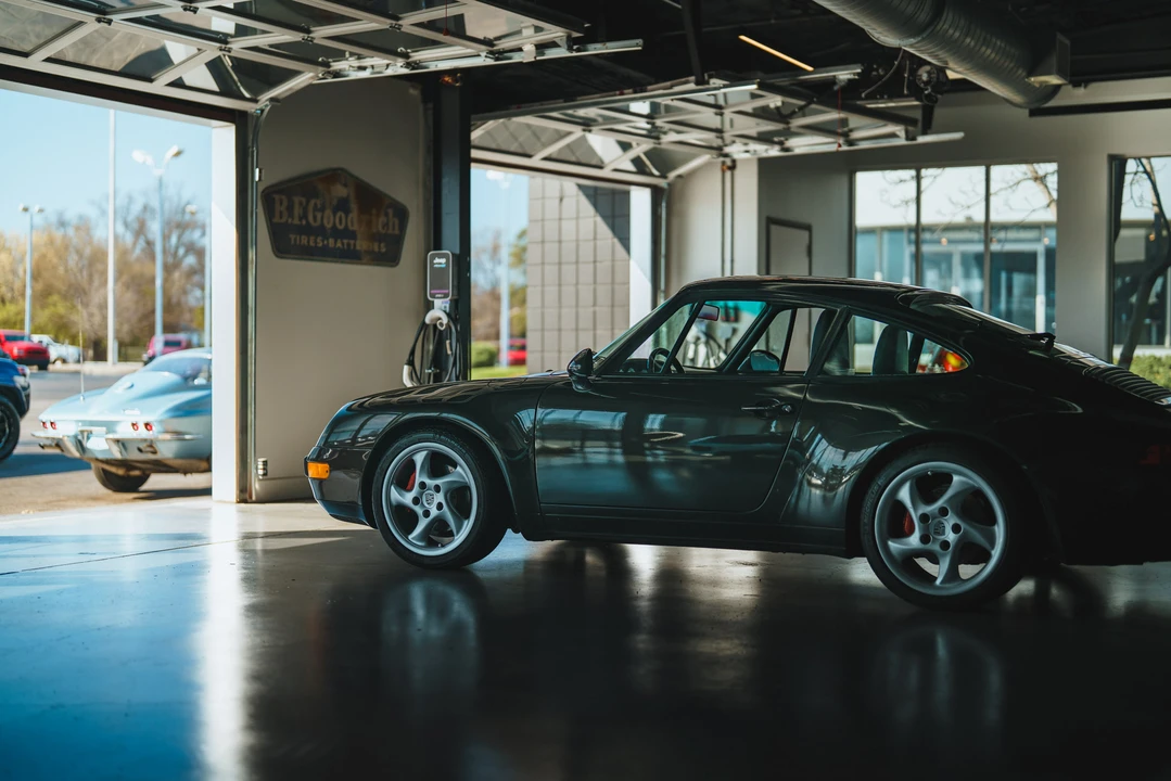1997 Porsche 993 Carrera - Image 29 of 31