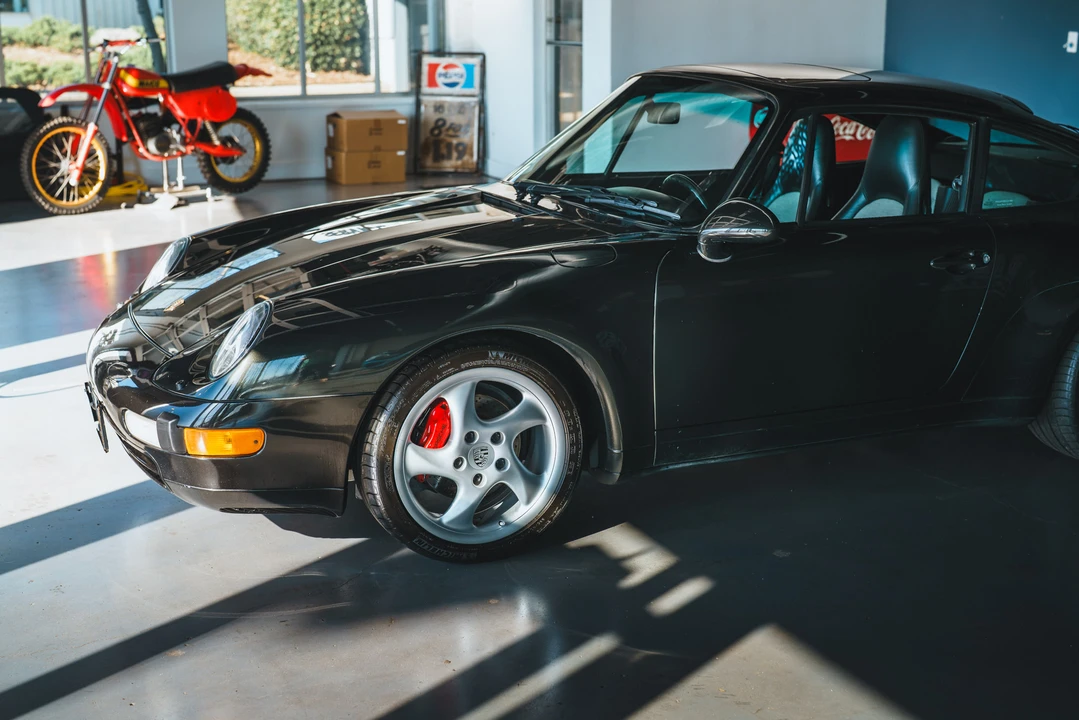 1997 Porsche 993 Carrera - Image 26 of 31