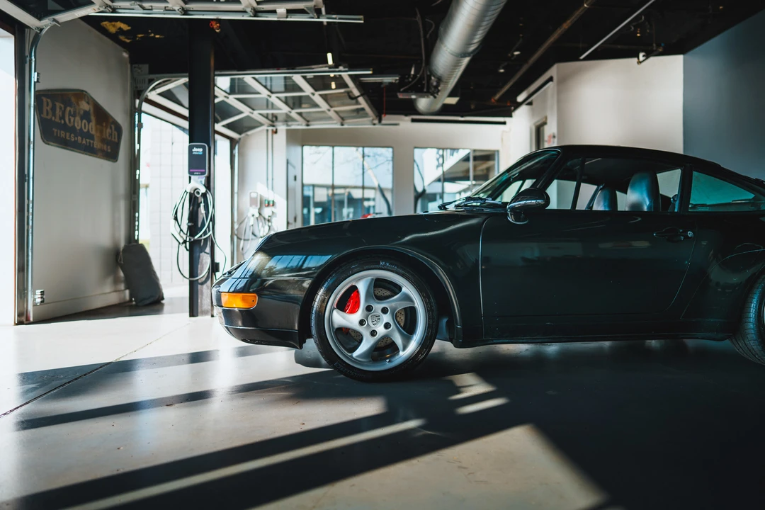 1997 Porsche 993 Carrera - Image 28 of 31