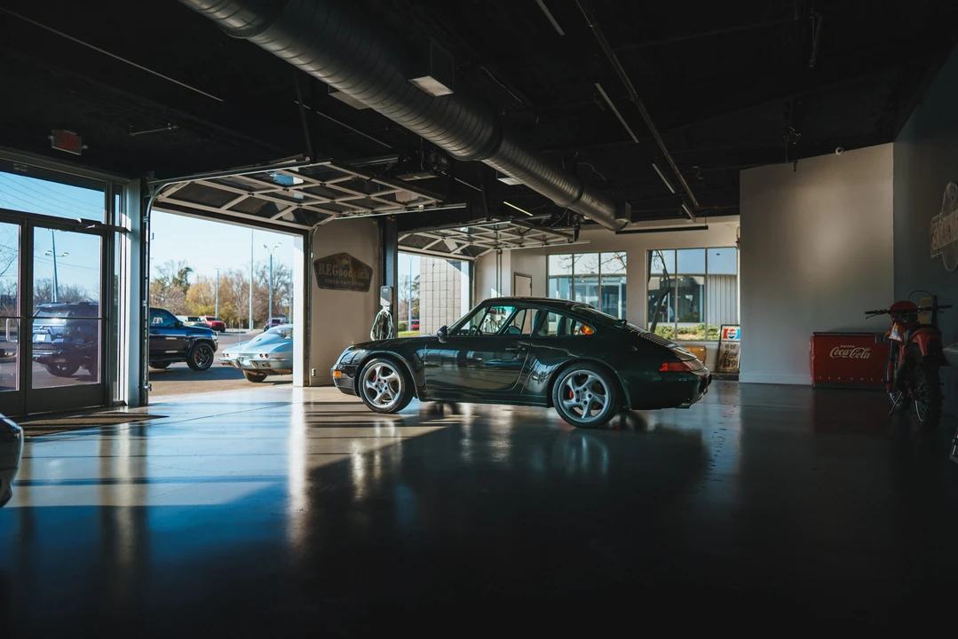 1997 Porsche 993 Carrera - Image 25 of 31