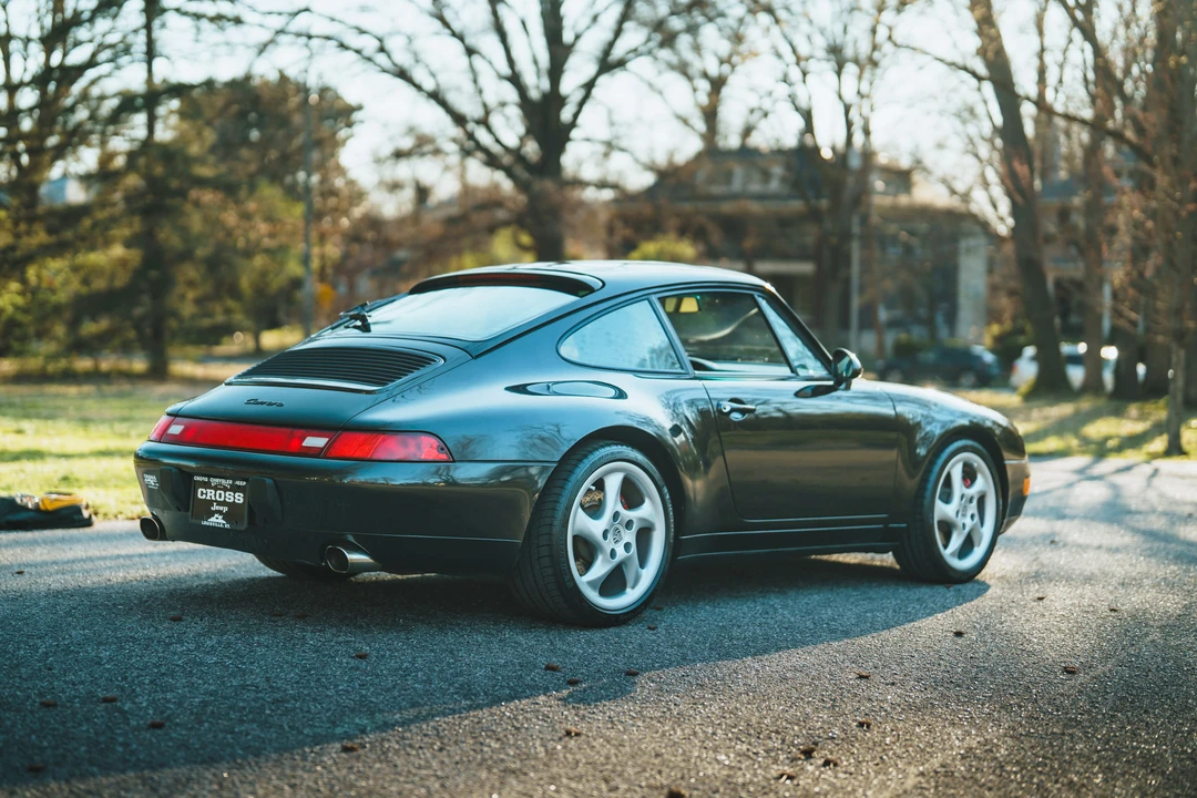 1997 Porsche 993 Carrera - Image 10 of 31