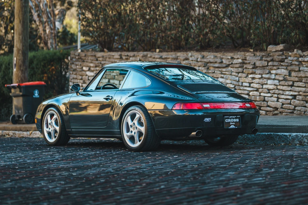 1997 Porsche 993 Carrera - Image 15 of 31