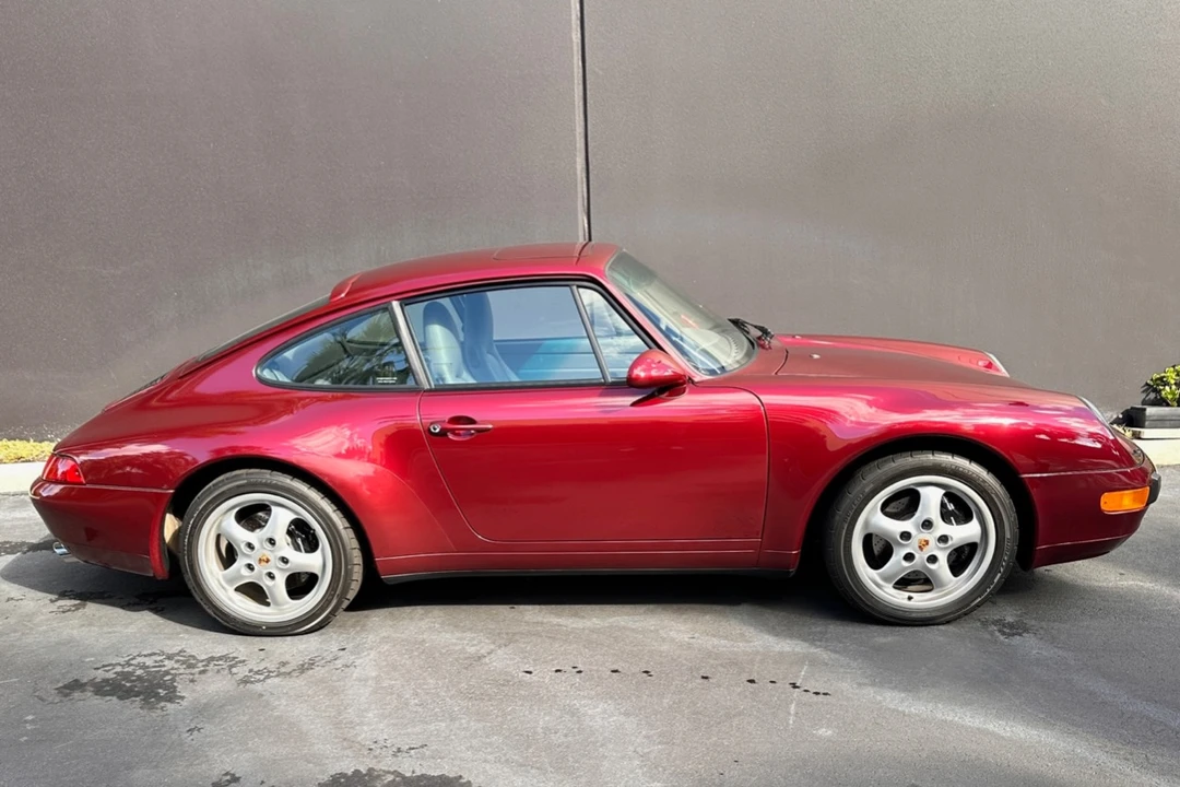 1997 Porsche 993 Carrera - Image 8 of 31