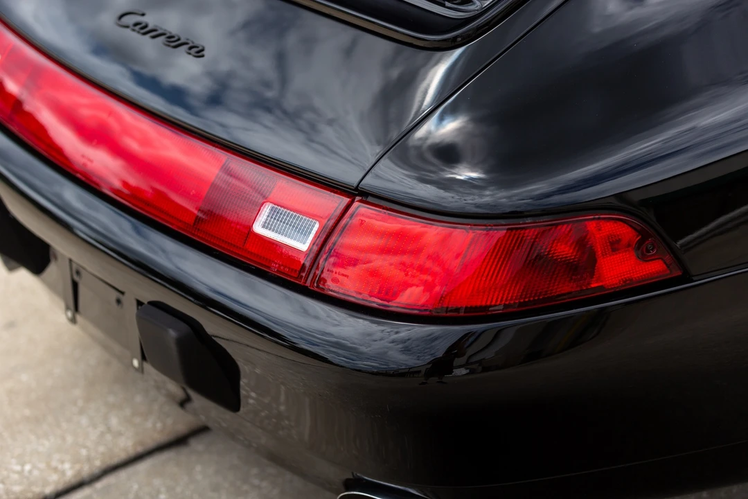 1997 Porsche 993 Carrera - Image 14 of 31
