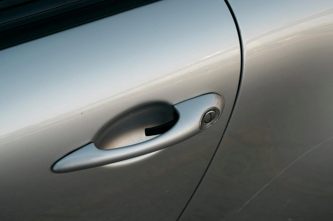 1997 Porsche 993 Carrera - Image 29 of 31