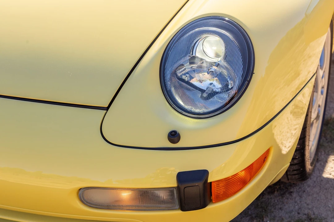 1997 Porsche 993 Carrera - Image 28 of 31