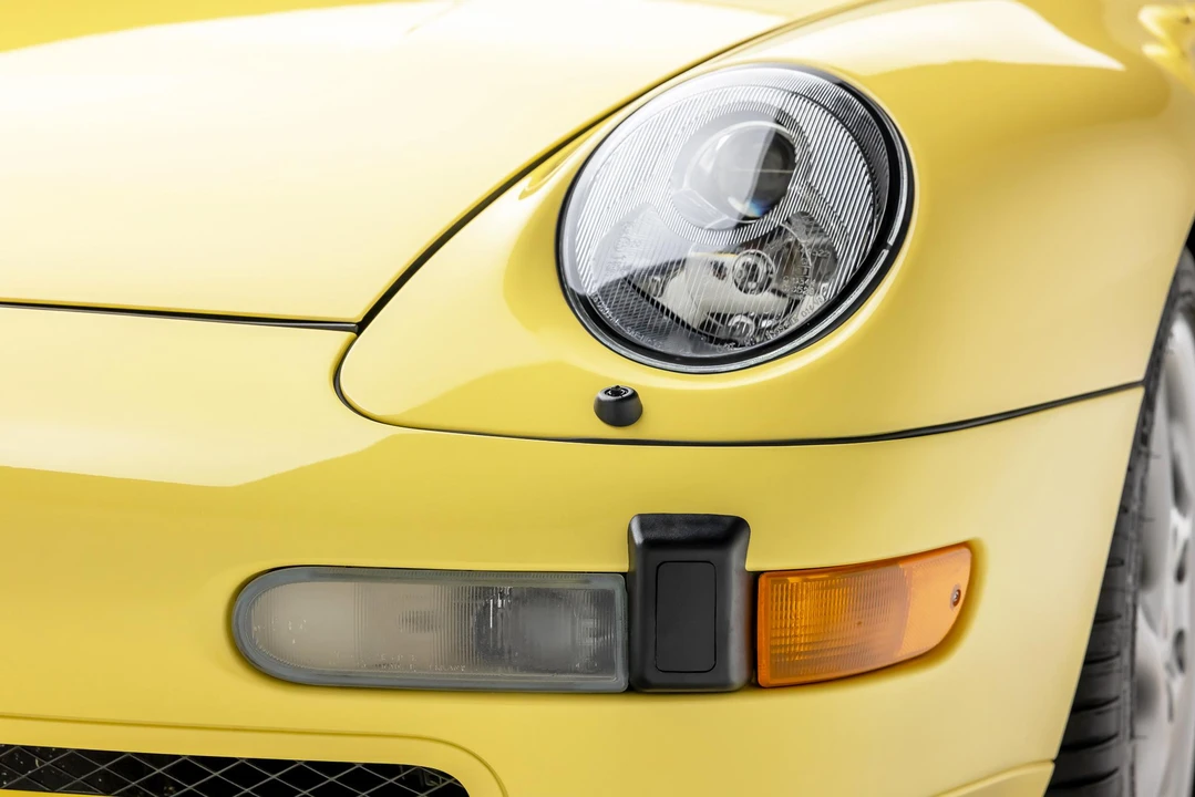 1997 Porsche 993 Carrera - Image 25 of 31