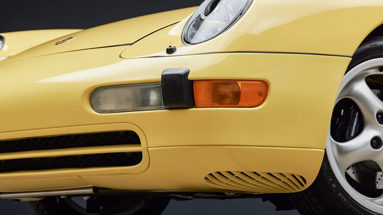 1997 Porsche 993 Carrera - Image 29 of 31