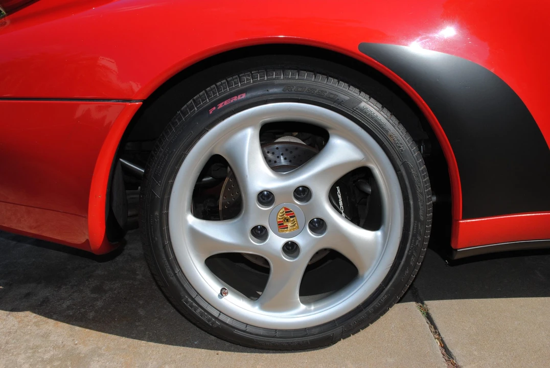 1997 Porsche 993 Carrera - Image 30 of 31