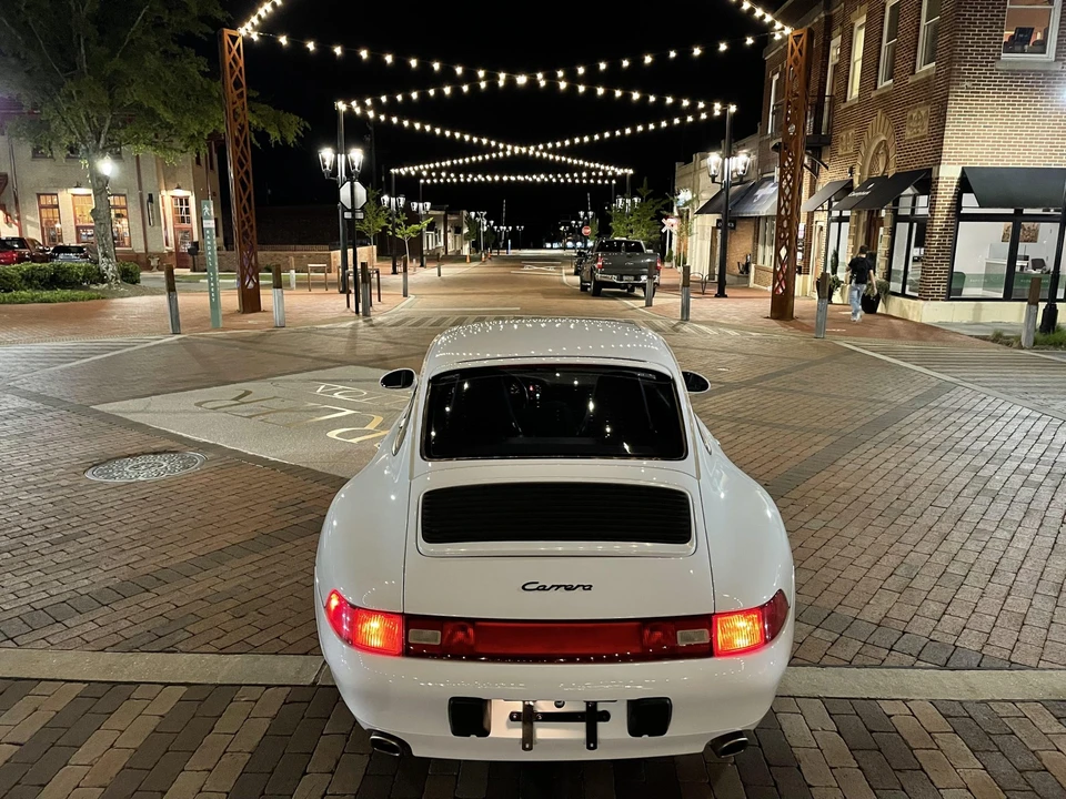 1997 Porsche 993 Carrera - Image 11 of 31
