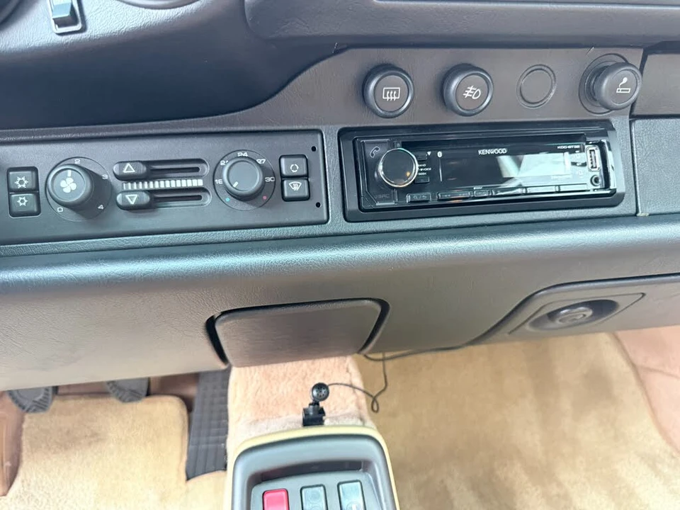 1997 Porsche 993 Carrera - Image 29 of 31