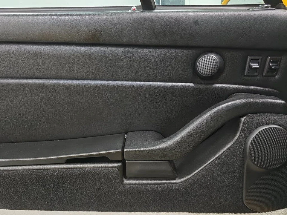 1997 Porsche 993 Carrera - Image 20 of 28