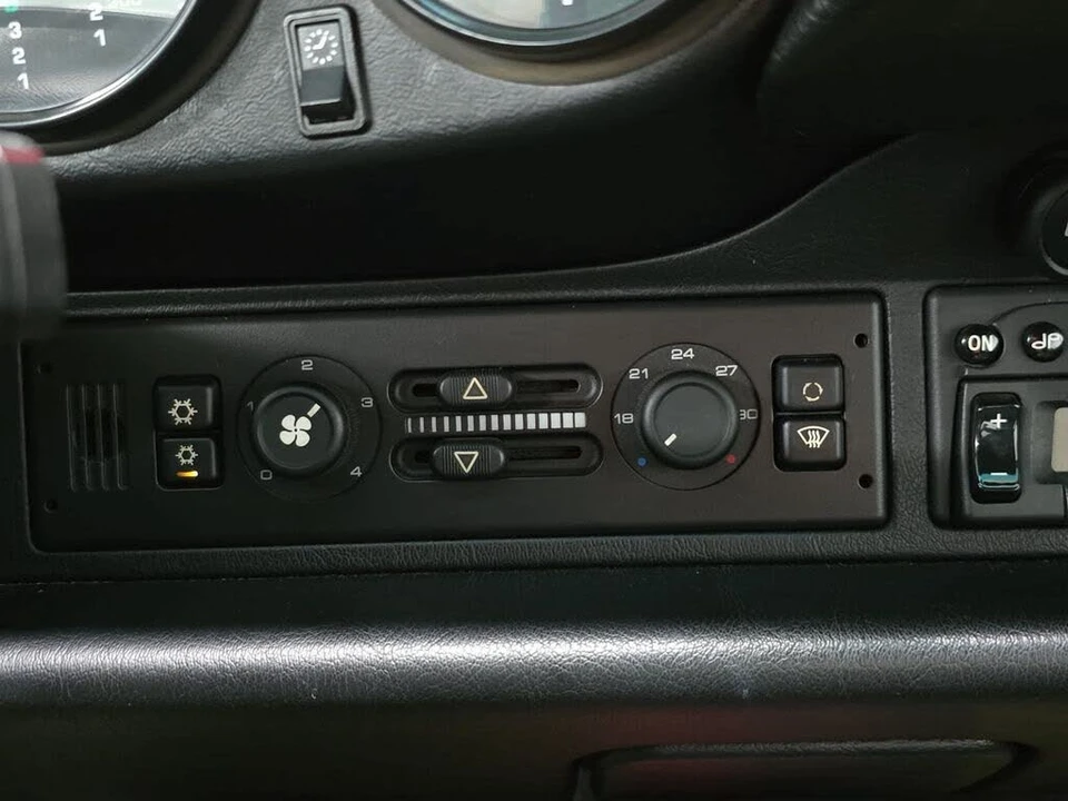 1997 Porsche 993 Carrera - Image 17 of 28