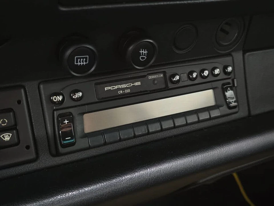 1997 Porsche 993 Carrera - Image 16 of 28