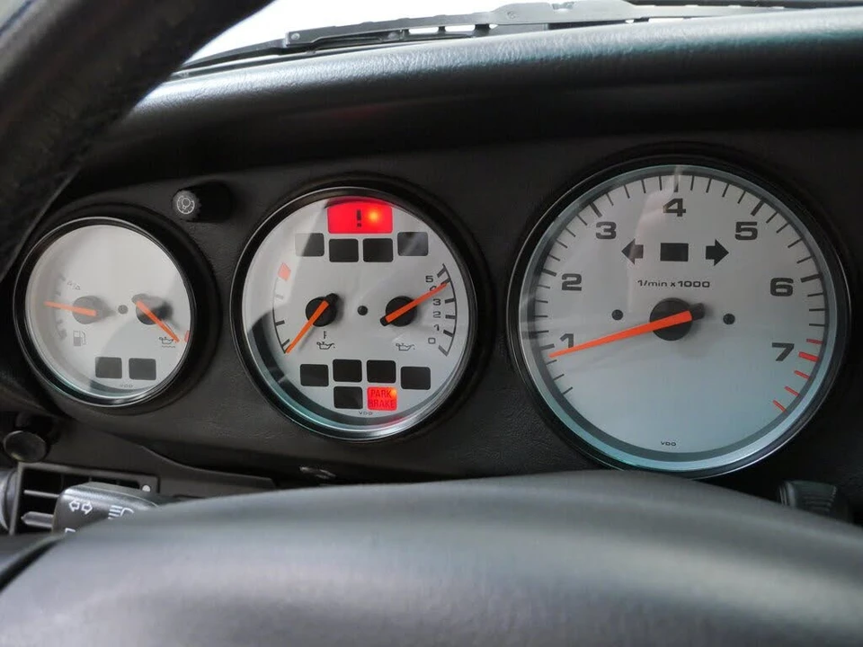 1997 Porsche 993 Carrera - Image 26 of 27