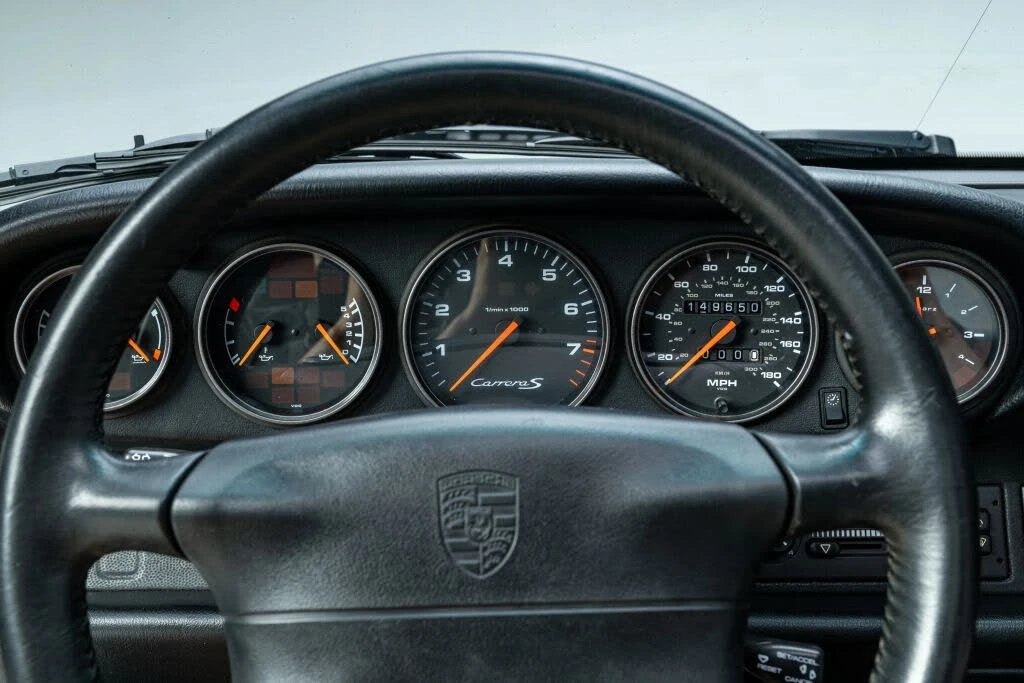1997 Porsche 993 Carrera - Image 24 of 31