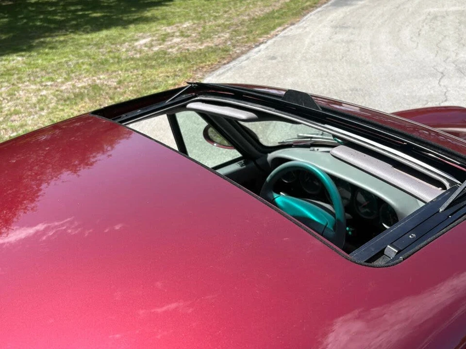 1997 Porsche 993 Carrera - Image 27 of 31