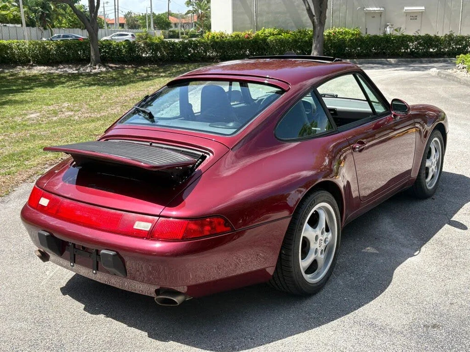 1997 Porsche 993 Carrera - Image 24 of 31