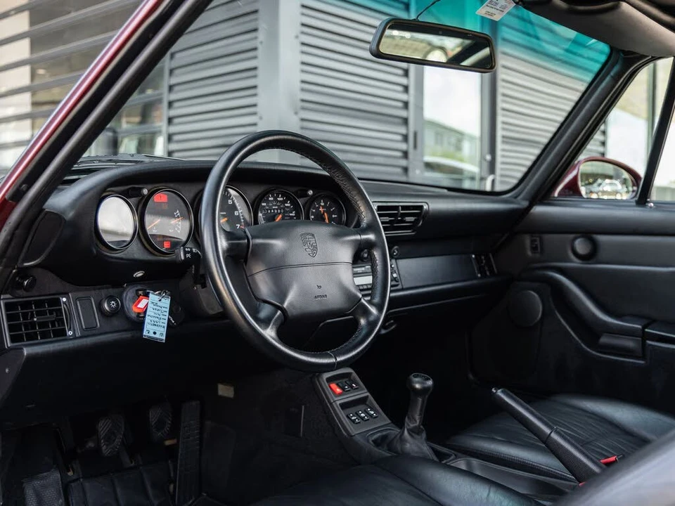 1997 Porsche 993 Carrera - Image 4 of 31