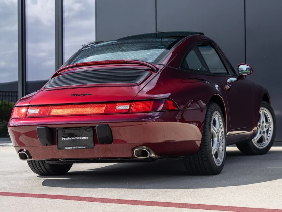 1997 Porsche 993 Carrera - Image 12 of 31
