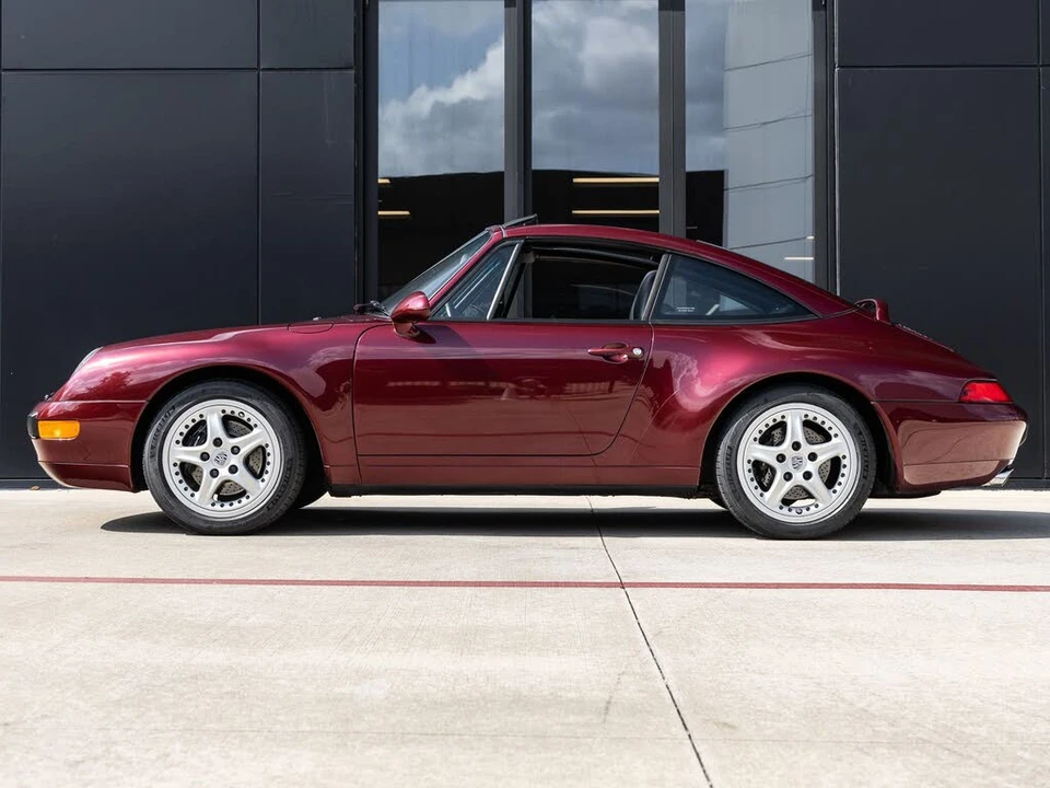 1997 Porsche 993 Carrera - Image 2 of 31
