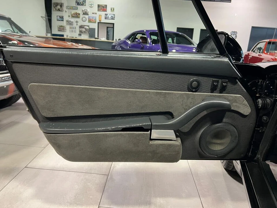 1997 Porsche 993 Carrera - Image 11 of 22