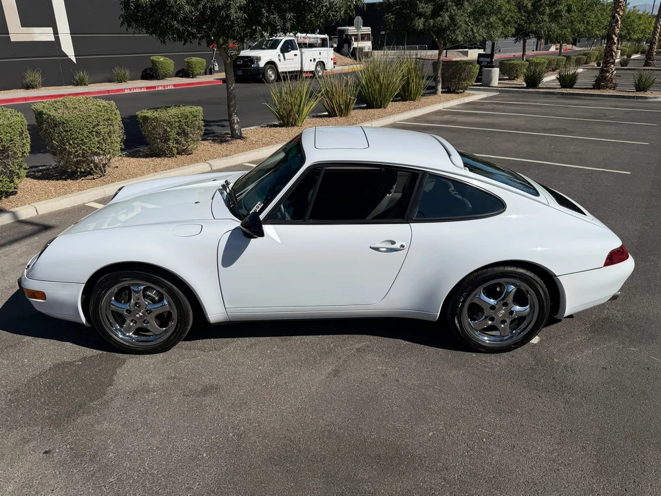 1997 Porsche 993 Carrera - Image 16 of 31