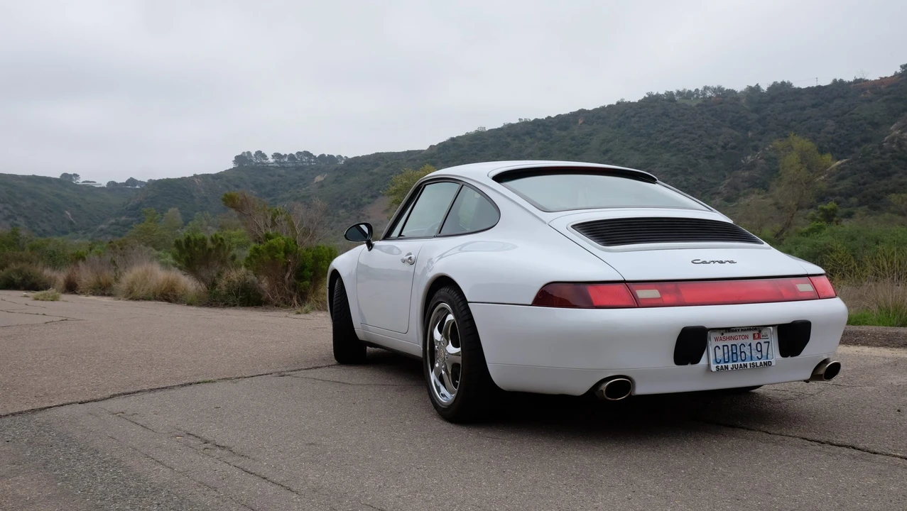 1997 Porsche 993 Carrera - Image 13 of 31