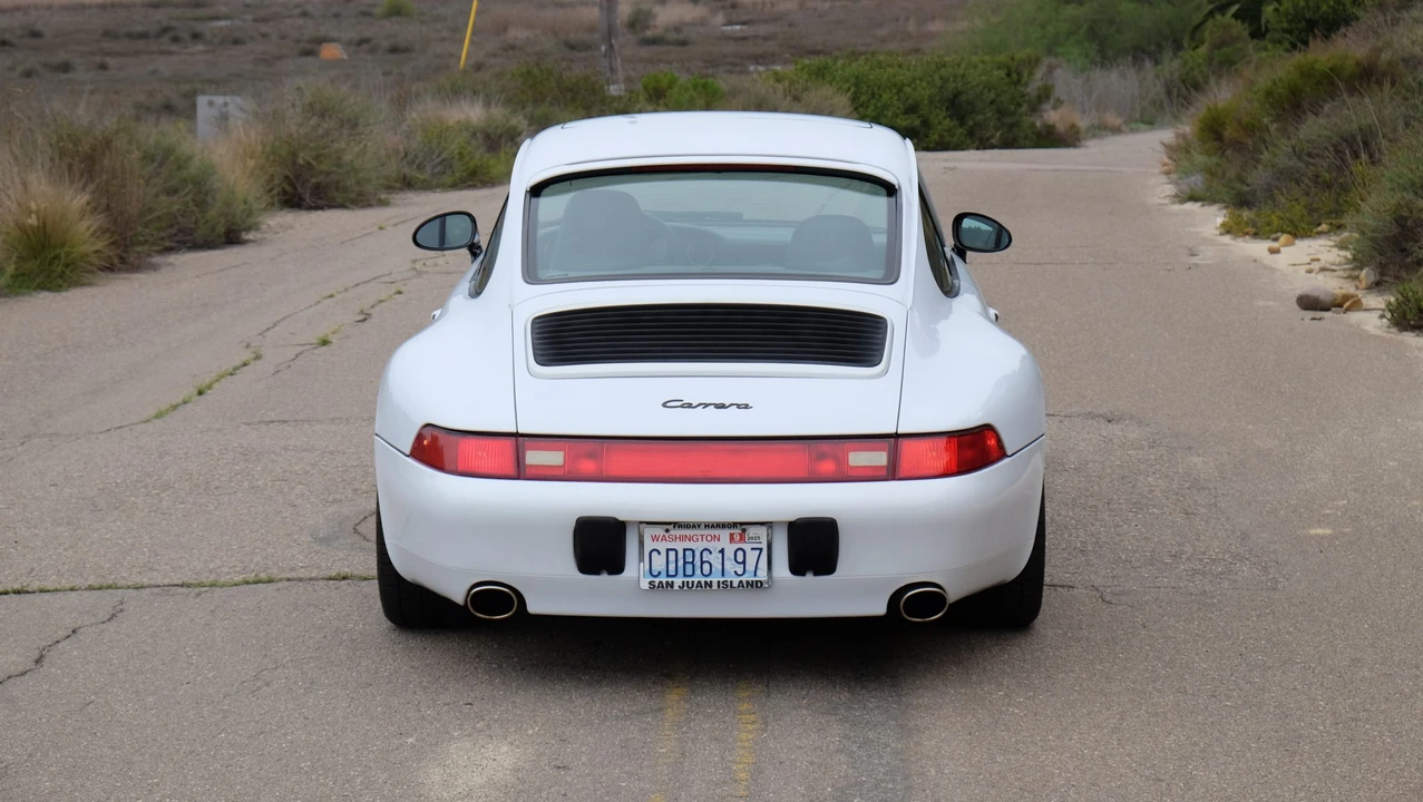 1997 Porsche 993 Carrera - Image 14 of 31