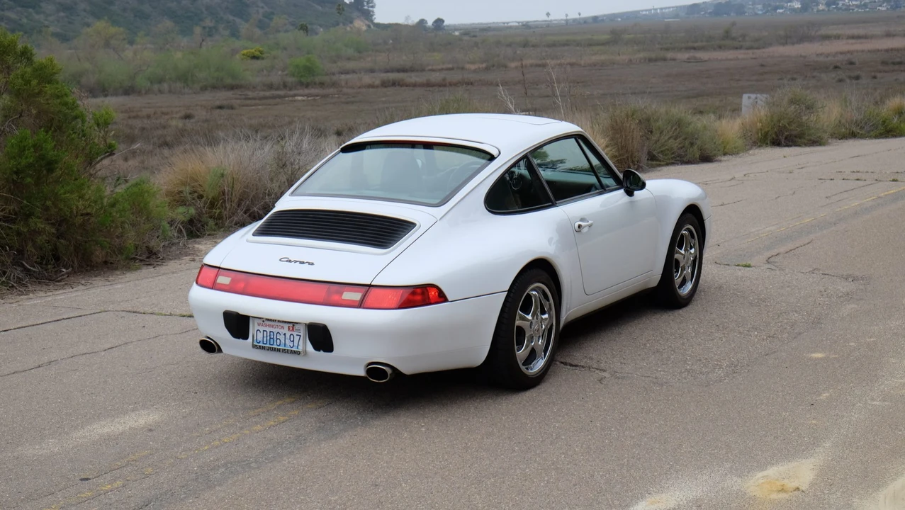 1997 Porsche 993 Carrera - Image 16 of 31
