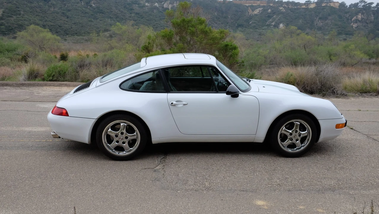 1997 Porsche 993 Carrera - Image 17 of 31
