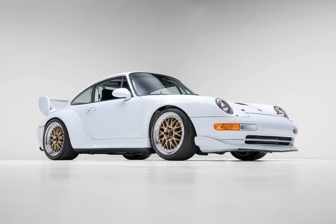 1997 Porsche 911 - Image 24 of 31