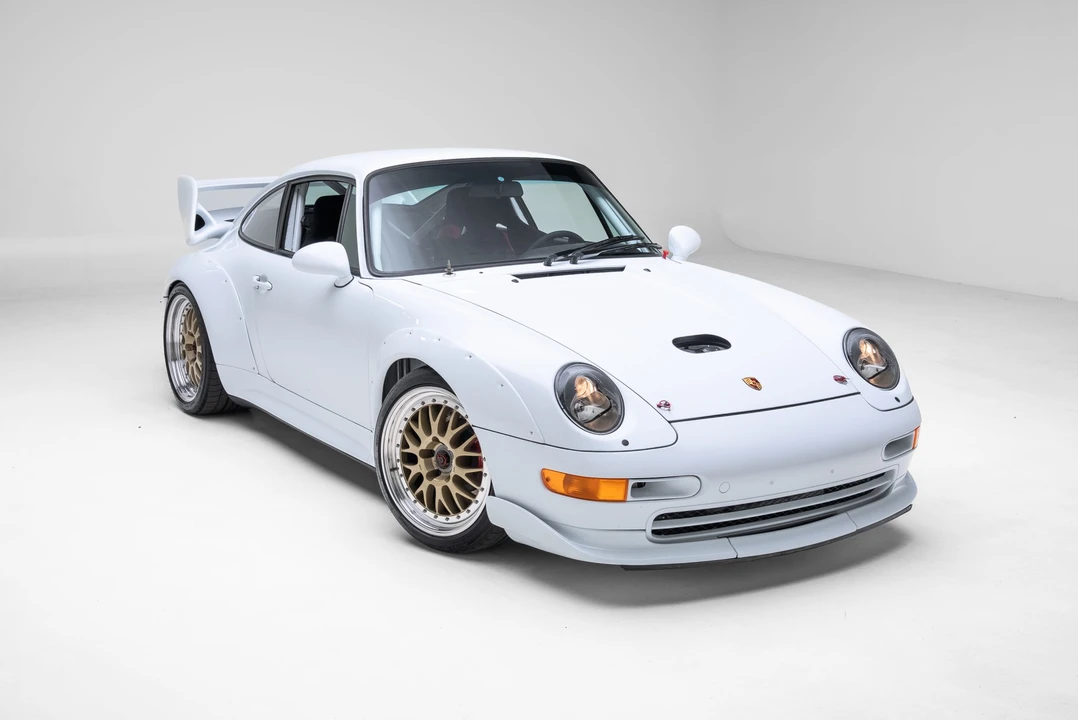 1997 Porsche 911 - Image 28 of 31