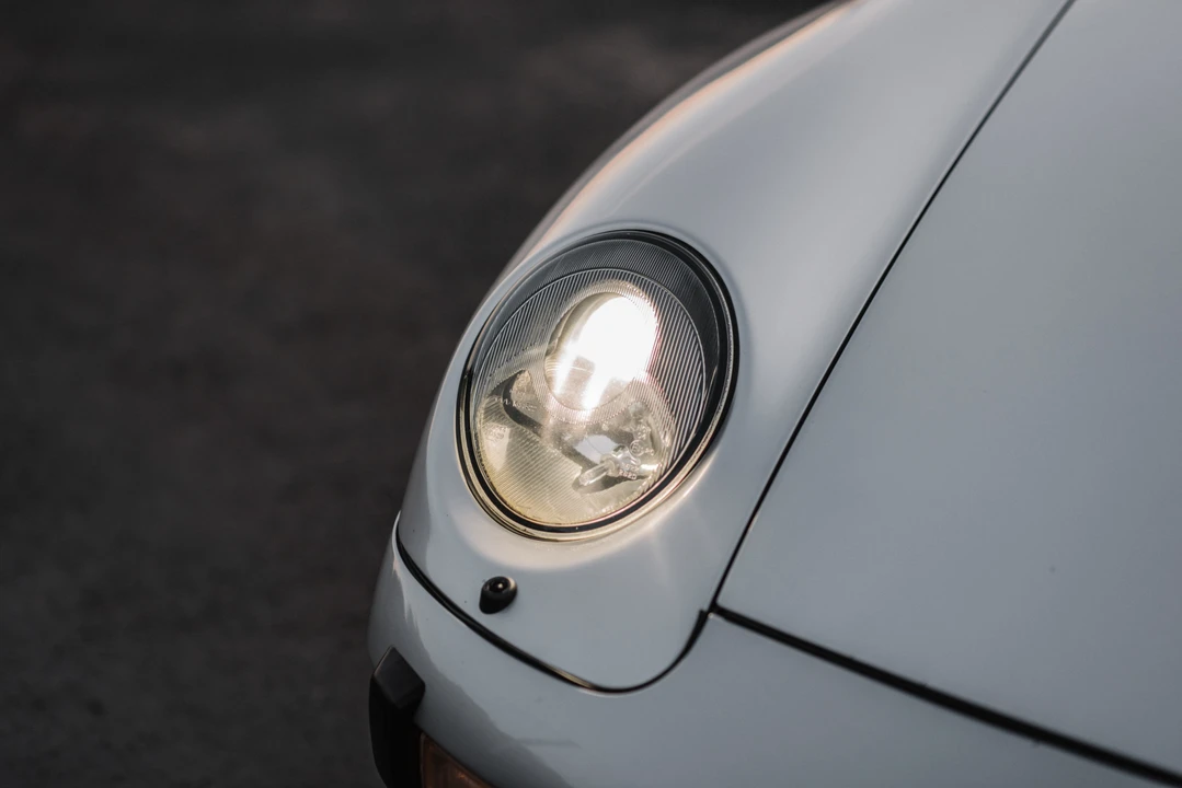 1997 Porsche 993 Carrera - Image 27 of 31