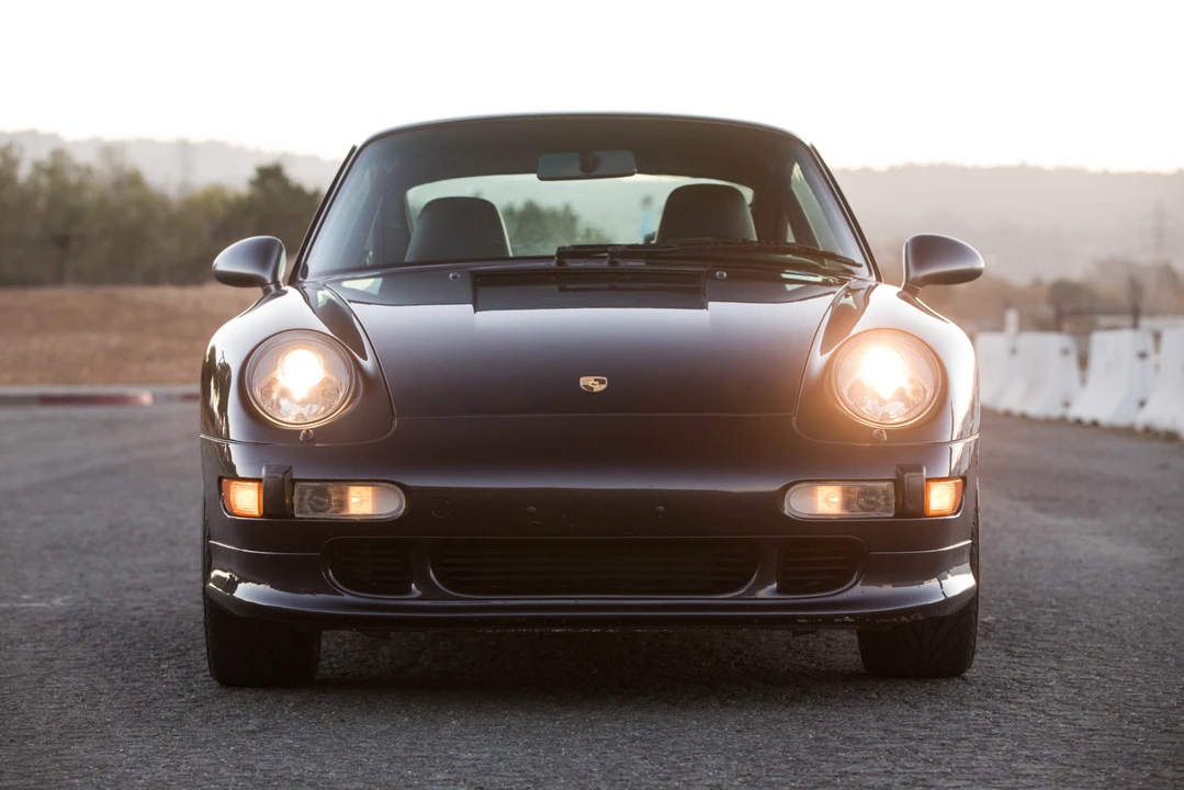 1997 Porsche 993 Carrera - Image 8 of 31