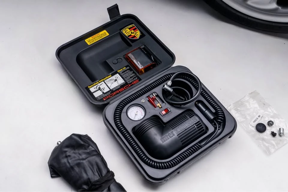1997 Porsche 993 Carrera S - Image 5 of 20