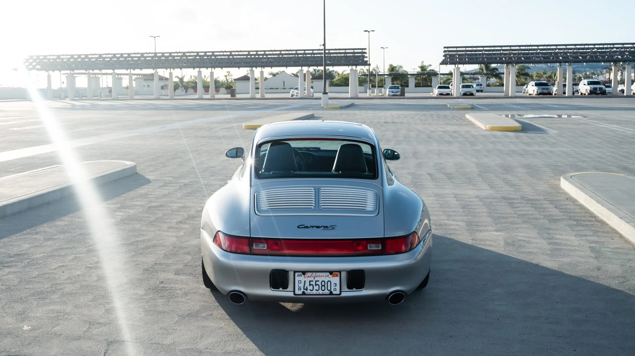 1997 Porsche 993 Carrera S - Image 13 of 31